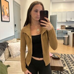 Rampage brown M sweater